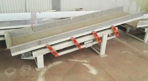 Vibrating Conveyor